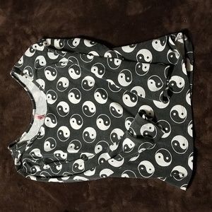 Girls size L bundle of 2 tops: B